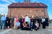 Wiecz&oacute;r pożegnalny &Oacute;smoklasist&oacute;w – Komers 2026