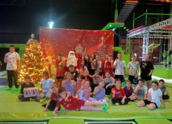 Mikołajki na trampolinach