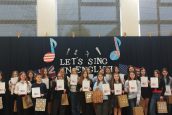 Let’s sing in English po raz 8!