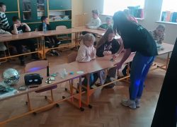 Interaktywne warsztaty naukowo – konstruktorskie