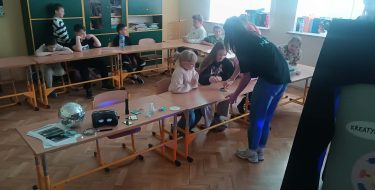 Interaktywne warsztaty naukowo – konstruktorskie