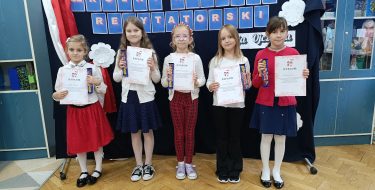 Moja Ojczyzna – szkolny konkurs recytatorski